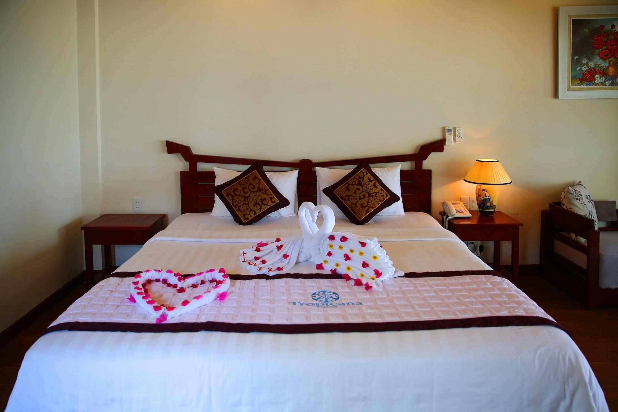 Tropicana Resort Phú Quốc Exterior foto