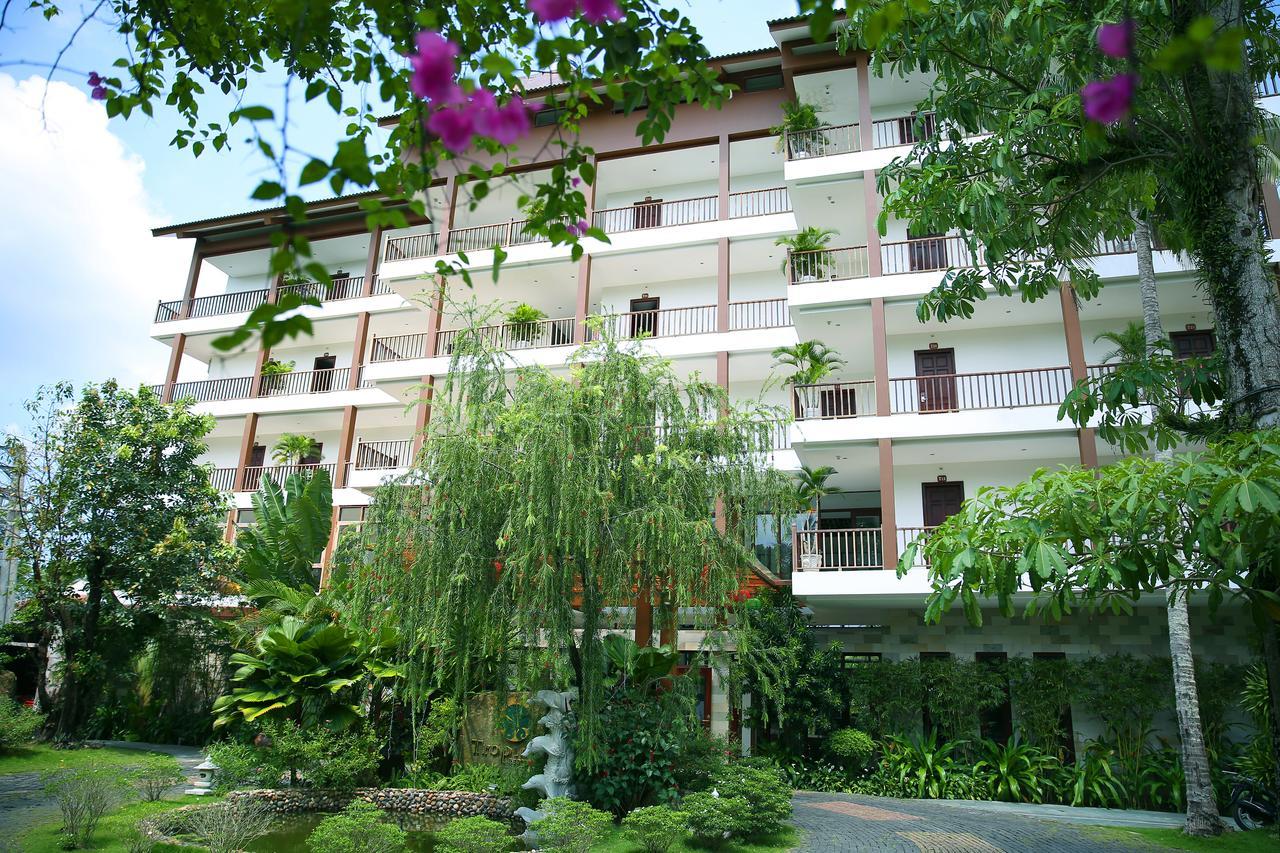 Tropicana Resort Phú Quốc Exterior foto