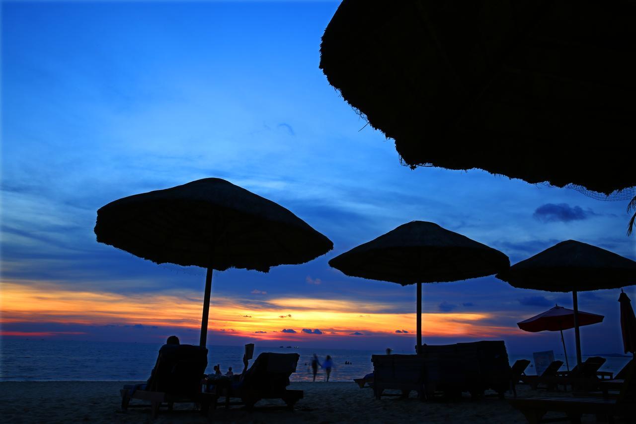 Tropicana Resort Phú Quốc Exterior foto