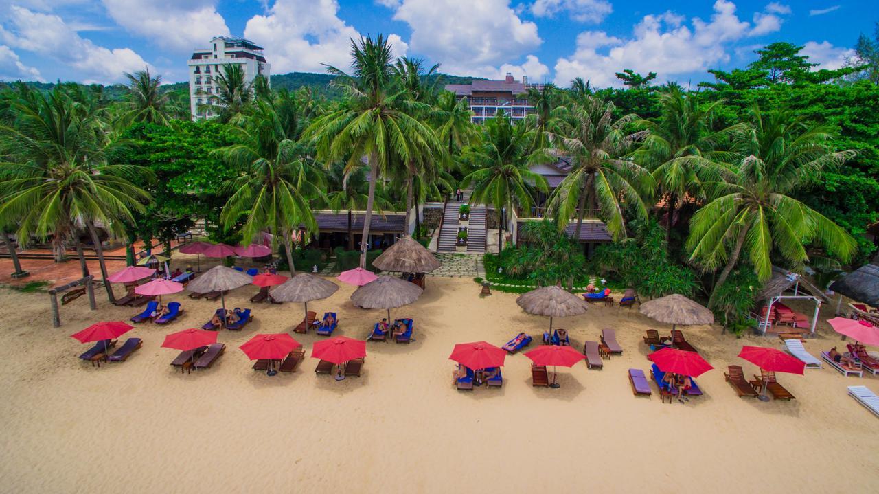 Tropicana Resort Phú Quốc Exterior foto